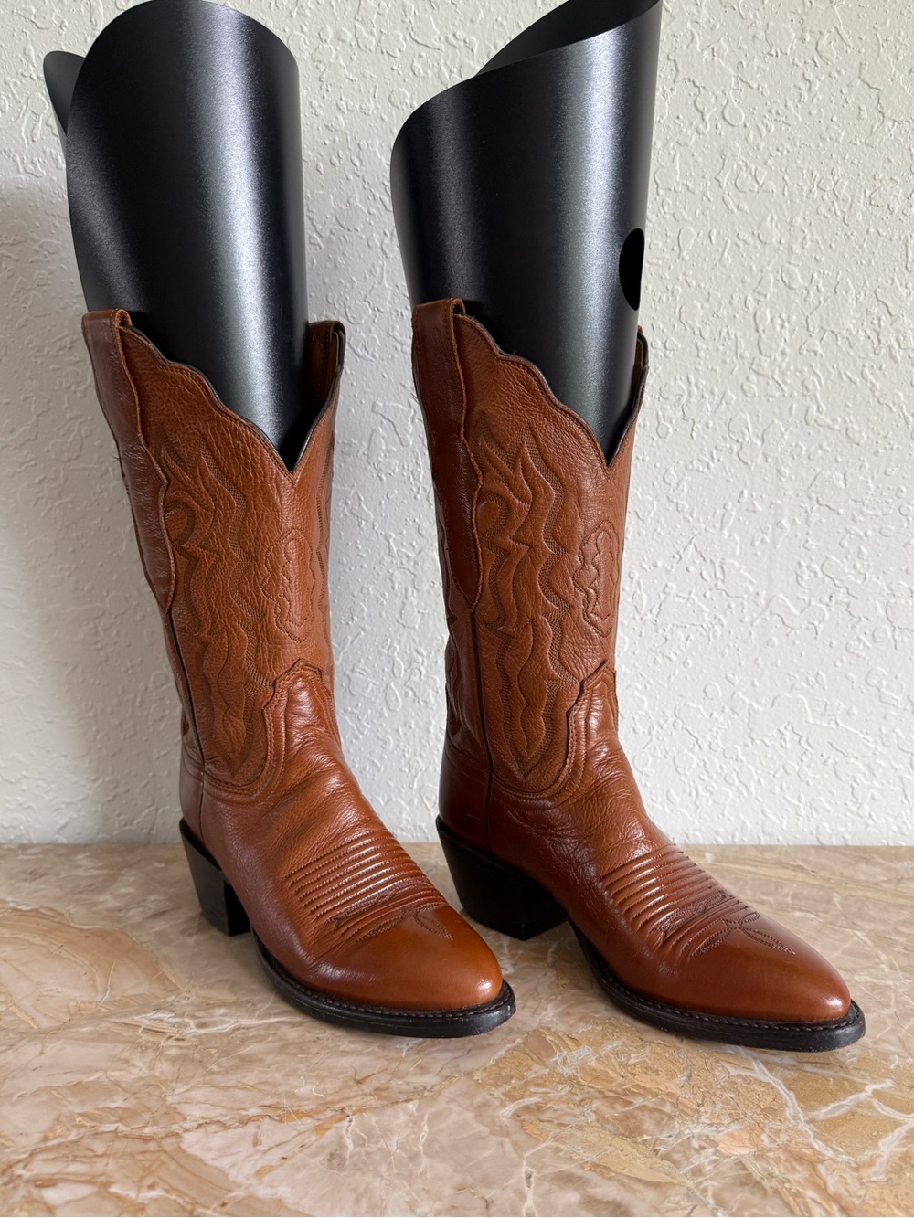 Vintage LUCCHESE 2000  Leather Western Cowboy Boots